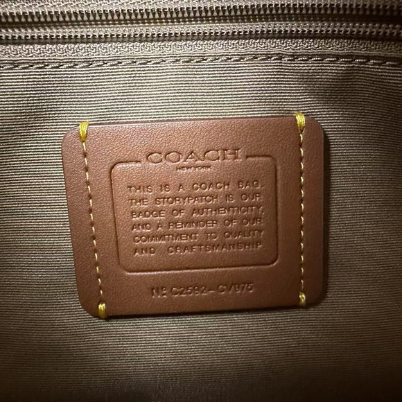 Coach Laurel Shoulder/Crossbody Bag In Signature Canvas CV975 Tan /Yellow NWT - Picture 7 of 8